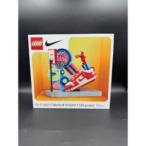 LEGO 43021 Nike Dunk Trickshot In Hand Fast Shipping Brand New Sealed Exclusive